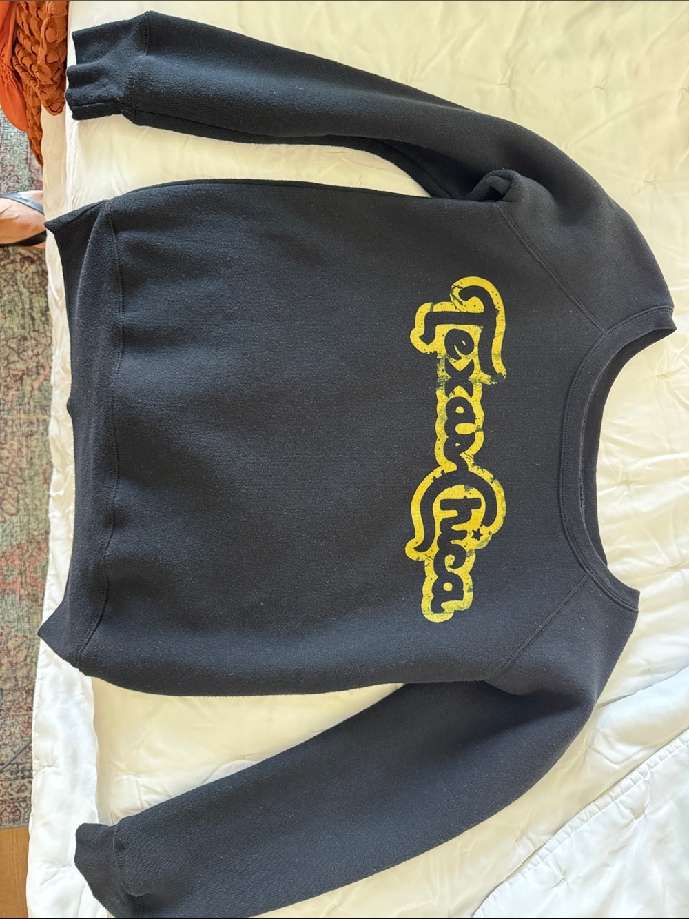 Black Women's Crewneck Sweatshirt with Yellow Texa Graphic
